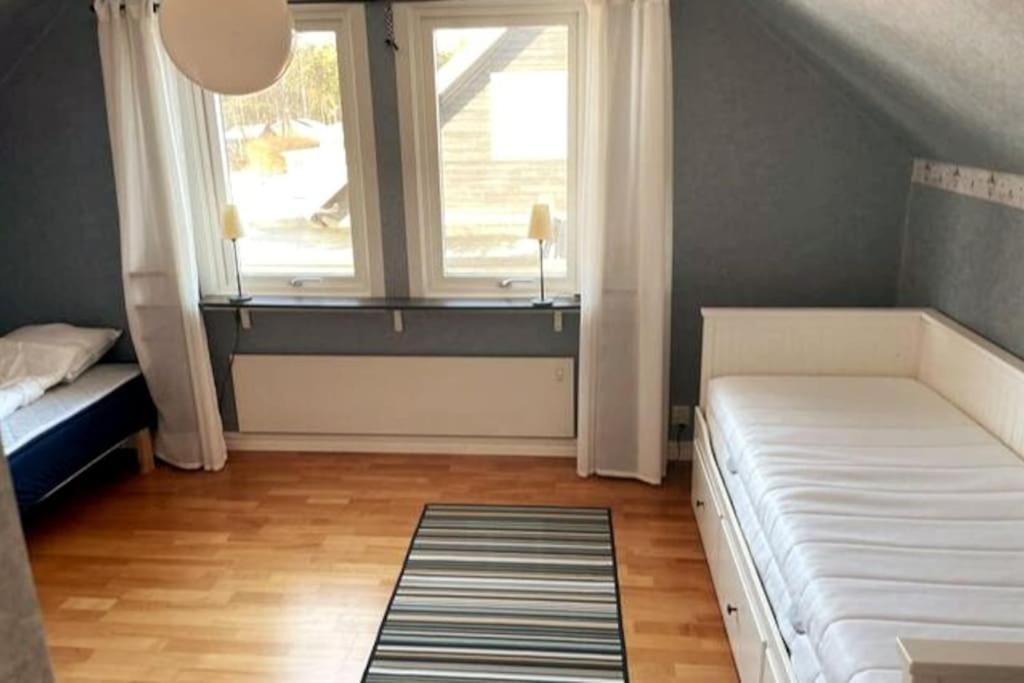 HestraFamiljevaenligt Hus Naera Isaberg!别墅 外观 照片