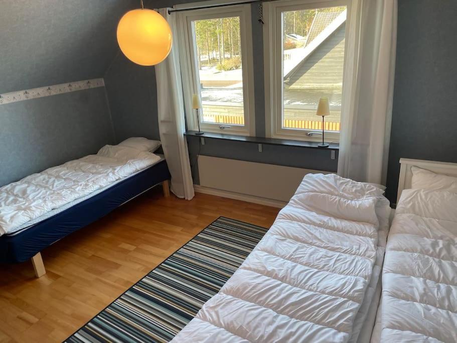 HestraFamiljevaenligt Hus Naera Isaberg!别墅 外观 照片
