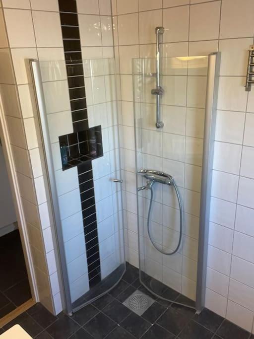 HestraFamiljevaenligt Hus Naera Isaberg!别墅 外观 照片